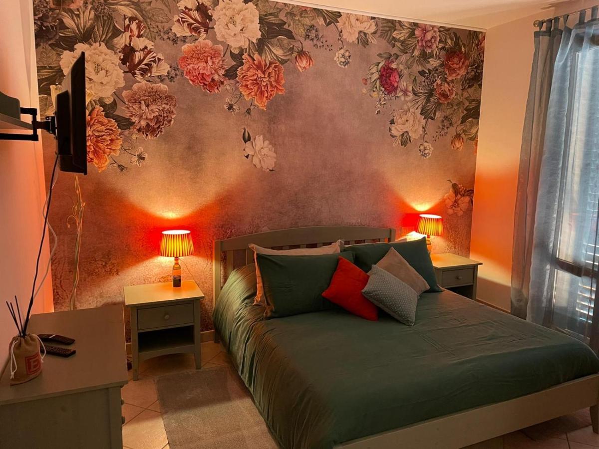 The Loft E&E Chianti Room เอมโปลี ภายนอก รูปภาพ